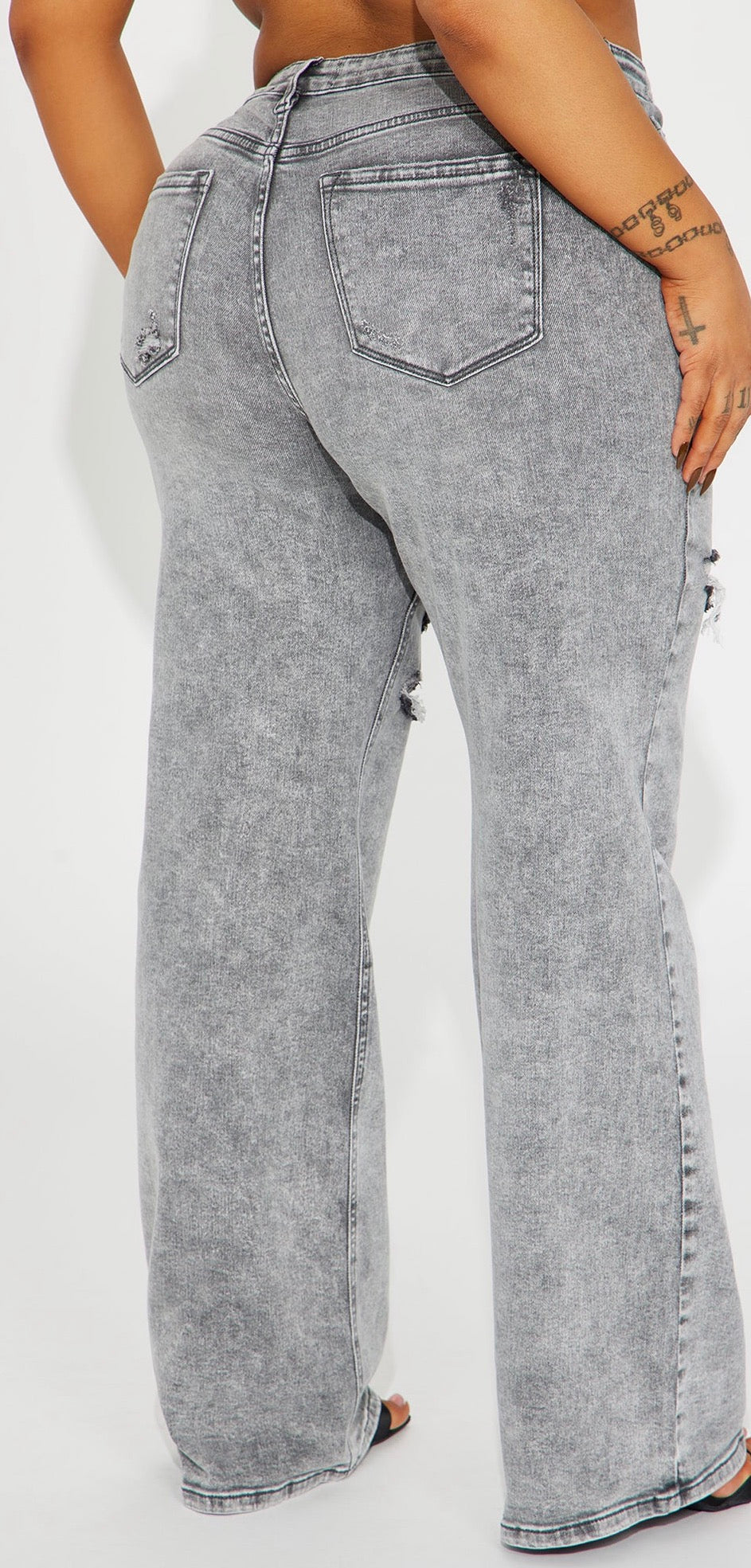 Ripped Strechy Baggy Jeans- Gray